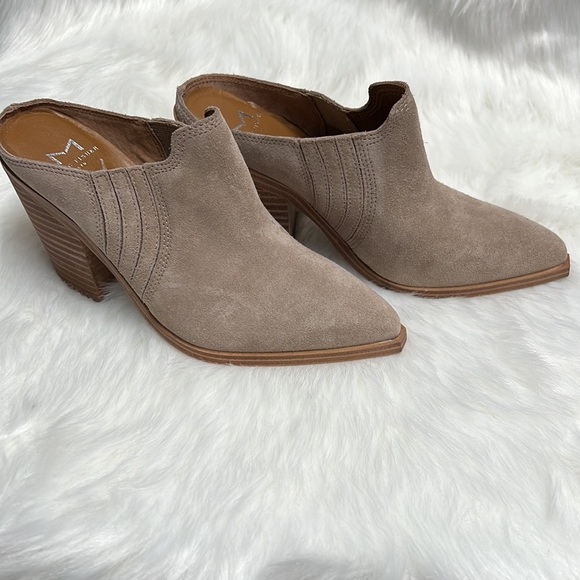 Marc fisher Gabbi leather almond shoes size 6.5 - Picture 4 of 13